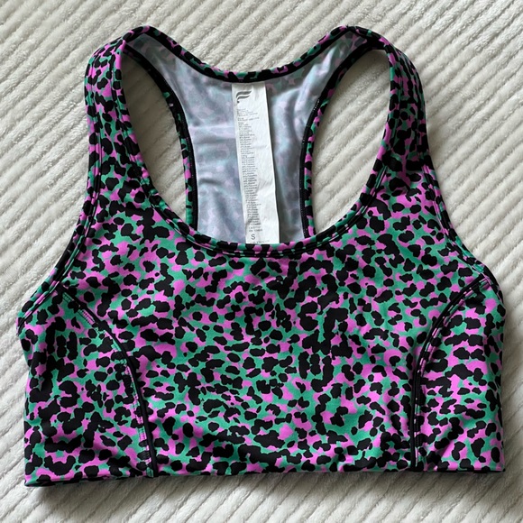 Fabletics — Matching athletic set bundle - Picture 9 of 13